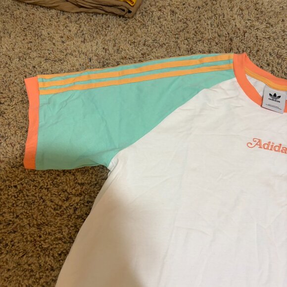 Adidas Originals Enjoy Summer Shorts & Raglan Tee Matching Set Colorblock - Picture 10 of 15